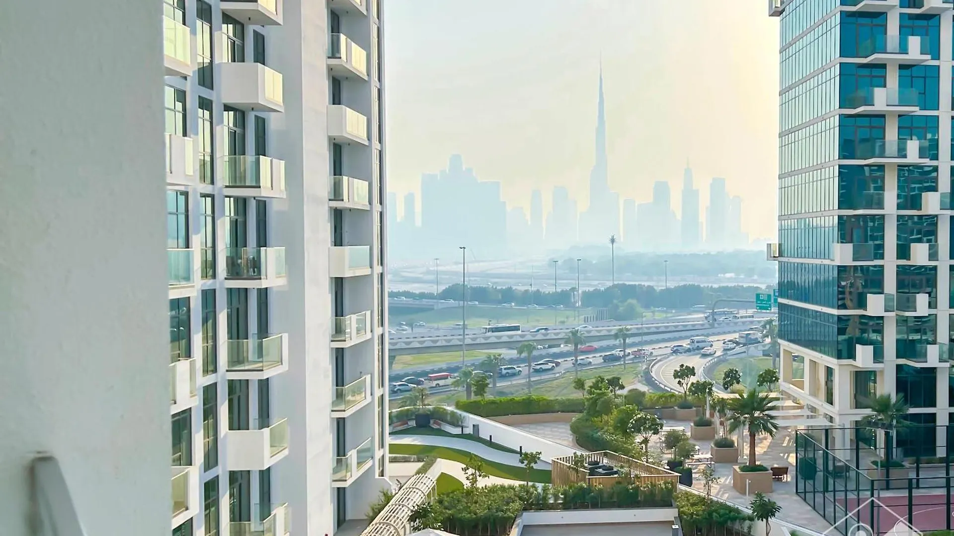 Apartment Cozy Studio With Balcony & Stunning Views Dubai