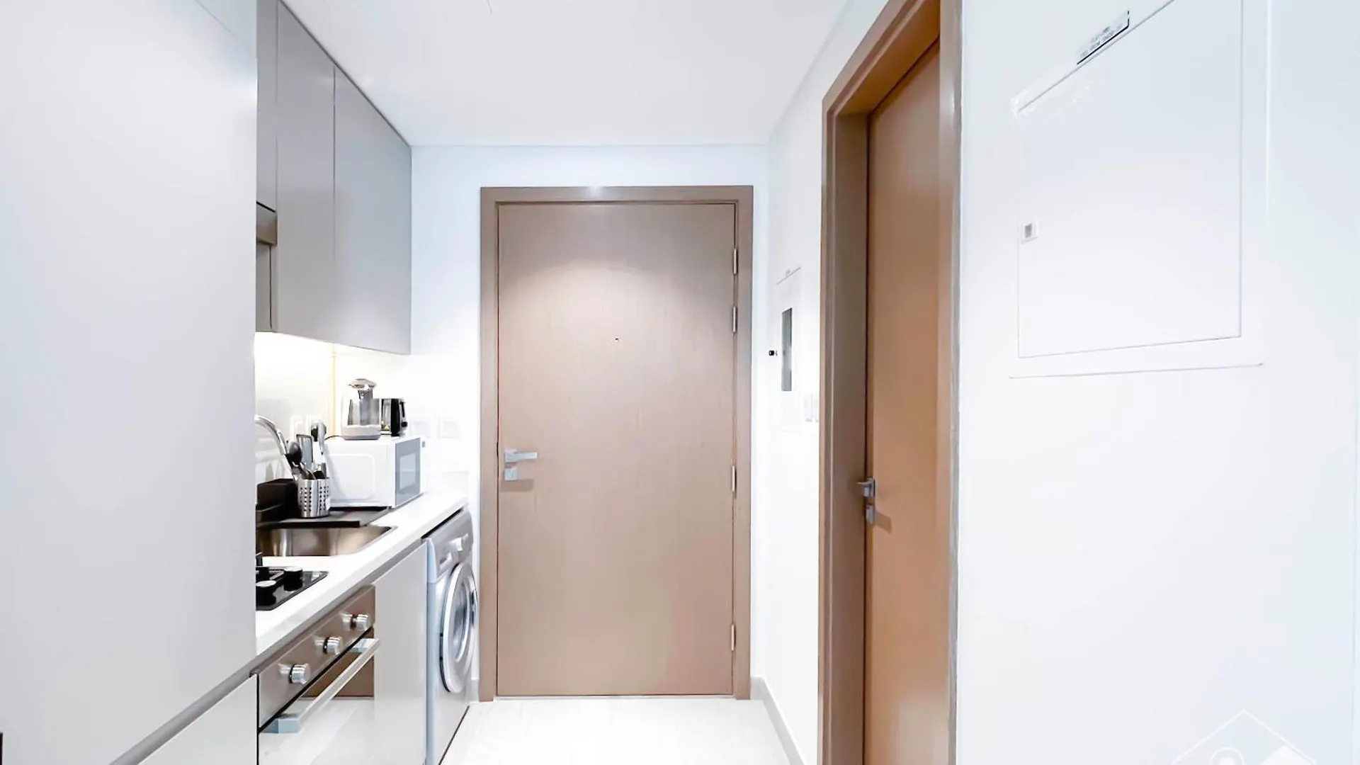 Apartment Cozy Studio With Balcony & Stunning Views Dubai